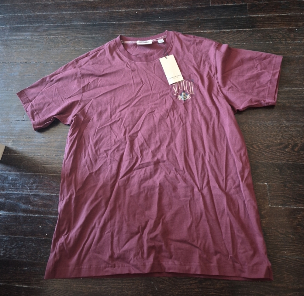 Brand new Scotch & Soda SS Graphic Tee Burgundy Short Sleeve Relaxed Fit Sz L ..